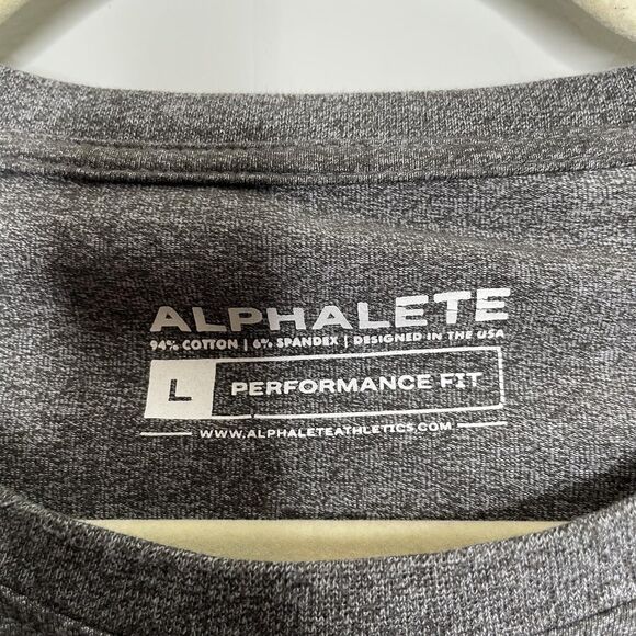 Alphalete Shirt Mens Large Heather Gray Performance Fit Athletic Gym Stretch - Picture 4 of 9